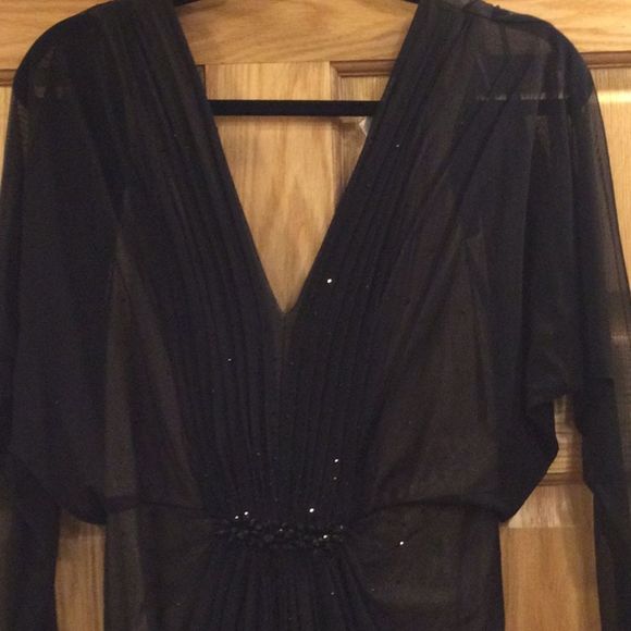 Tadashi Shoji Long Sleeve Ruched Gown - Picture 5 of 15